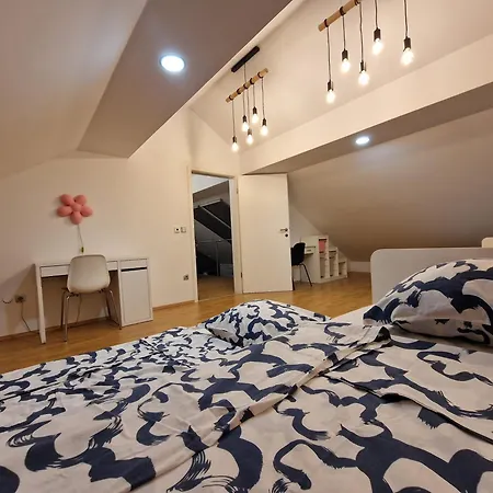 דירה Hisa Pod Gozdom *