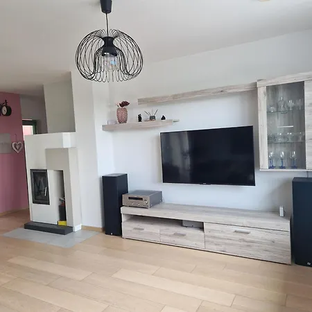 Apartamento Hisa Pod Gozdom Liubliana
