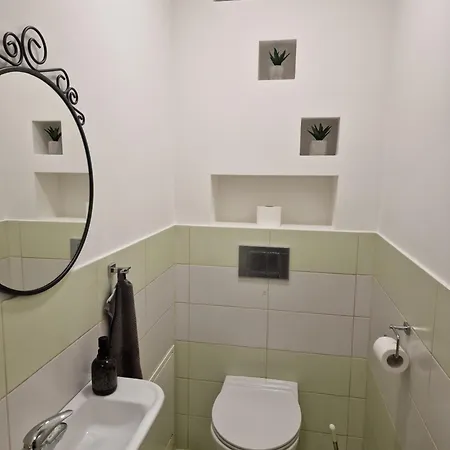 Hisa Pod Gozdom شقة