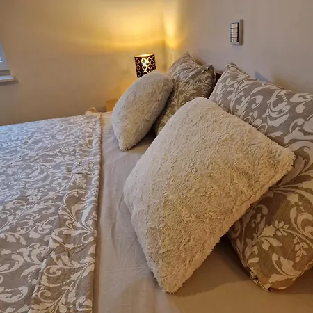 Apartamento Hisa Pod Gozdom *