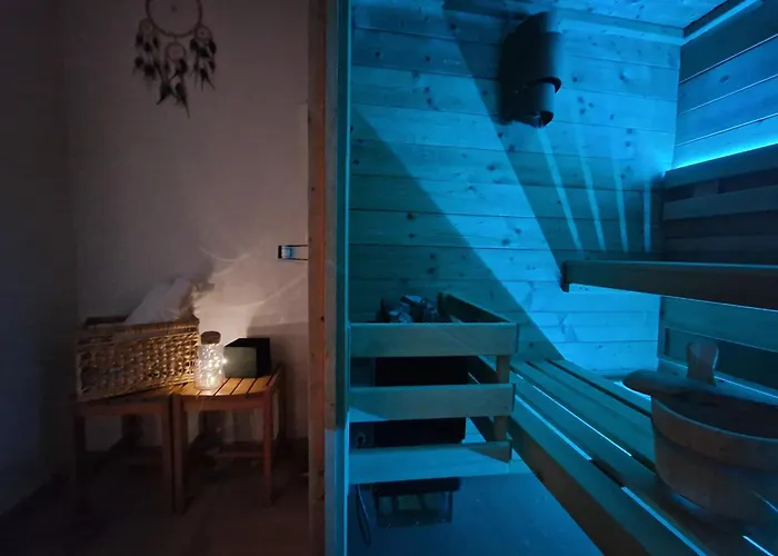 Hisa Pod Gozdom * Lublana