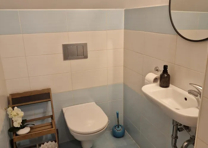 Apartma Hisa Pod Gozdom *