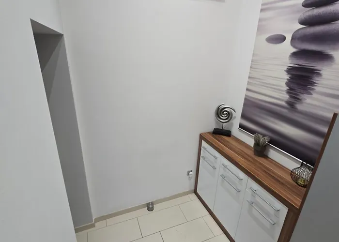 Hisa Pod Gozdom Ljubljana