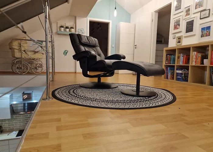 Hisa Pod Gozdom * Ljubljana