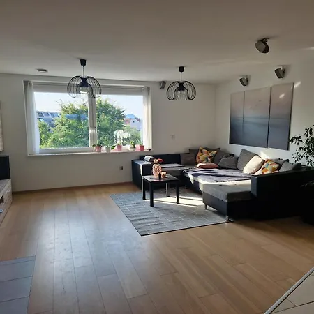 شقة Hisa Pod Gozdom *